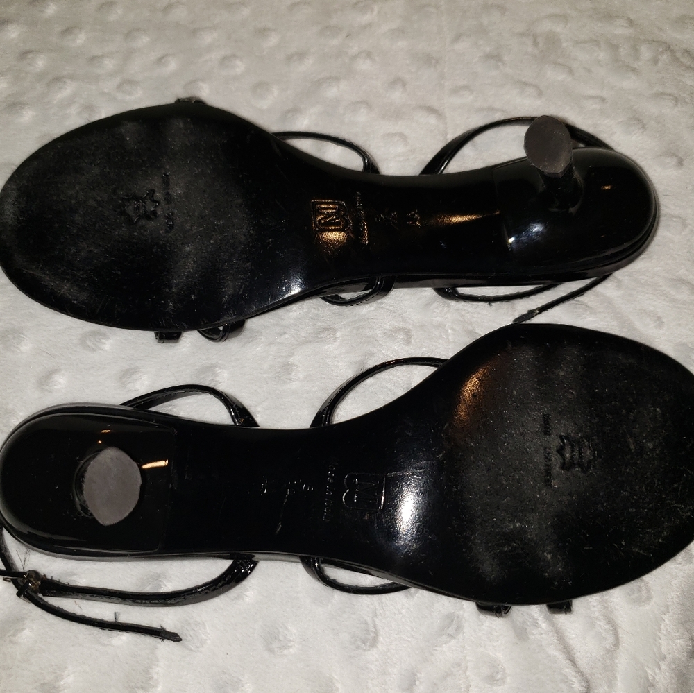 Bruno Magli 7 1/2 black strappy heels - Picture 8 of 15